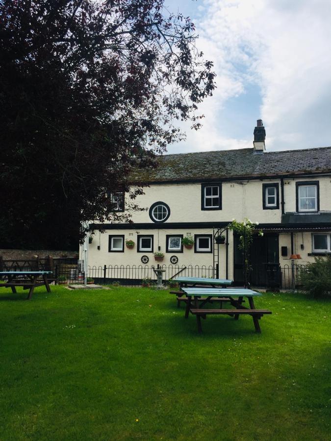 The Globe Inn Penrith Εξωτερικό φωτογραφία